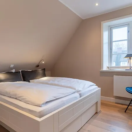 Casa de Férias Reetdachhaus Huus Sammi